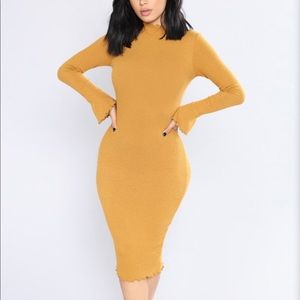 NWT Fashion nova shana ribbed dress in mustard XS